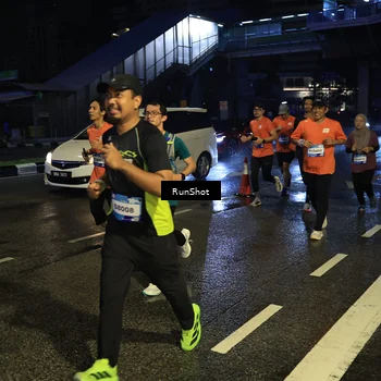 Runner Photo 7894598