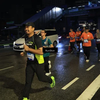 Runner Photo 7894616