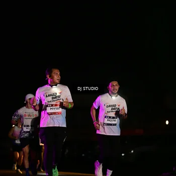 Runner Photo 7894619