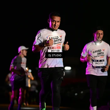 Runner Photo 7894624