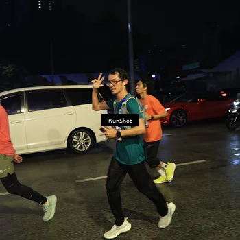 Runner Photo 7894631