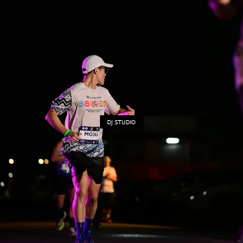 Runner Photo 7894639