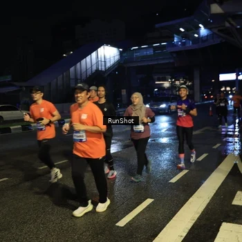 Runner Photo 7894648