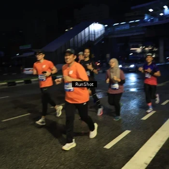 Runner Photo 7894653