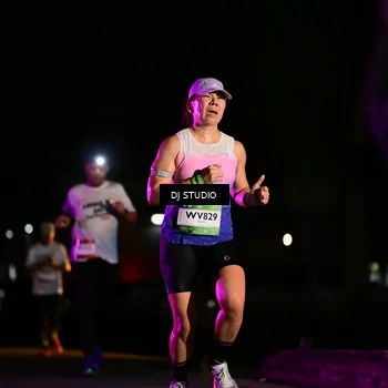 Runner Photo 7894664