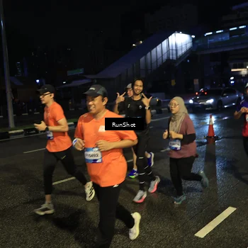 Runner Photo 7894668