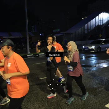 Runner Photo 7894677
