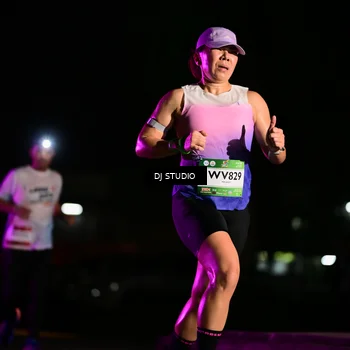 Runner Photo 7894678