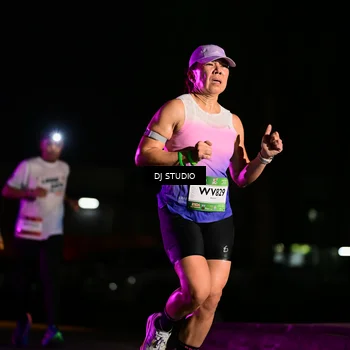 Runner Photo 7894684