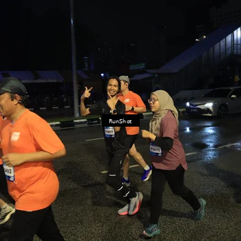 Runner Photo 7894688