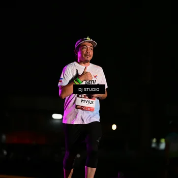 Runner Photo 7894718