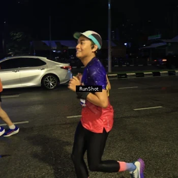 Runner Photo 7894748