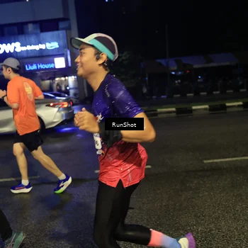 Runner Photo 7894766
