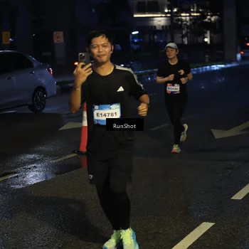 Runner Photo 7894778