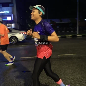 Runner Photo 7894793