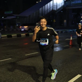 Runner Photo 7894805