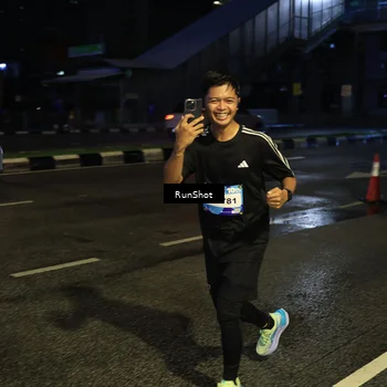 Runner Photo 7894808