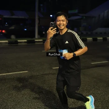 Runner Photo 7894824