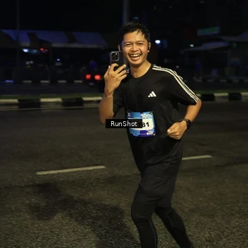 Runner Photo 7894830