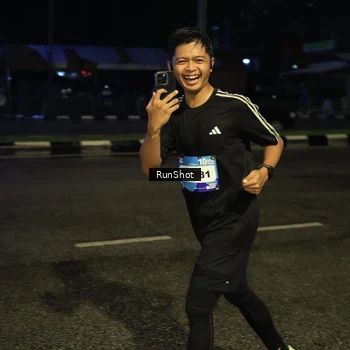 Runner Photo 7894831