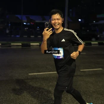 Runner Photo 7894833