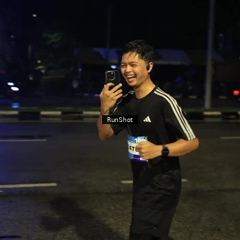 Runner Photo 7894842