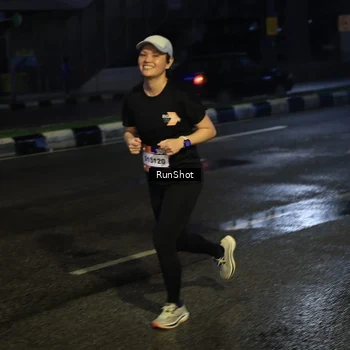 Runner Photo 7894845