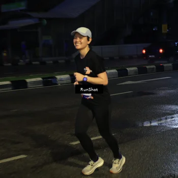 Runner Photo 7894851