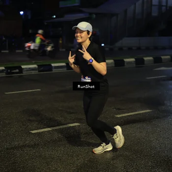 Runner Photo 7894854