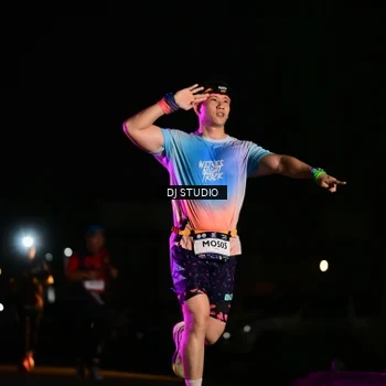 Runner Photo 7894855