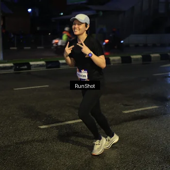Runner Photo 7894867