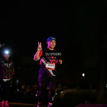Runner Photo 7894872