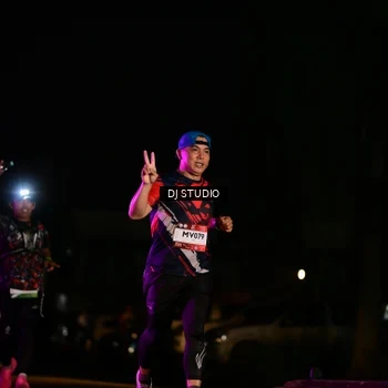Runner Photo 7894877
