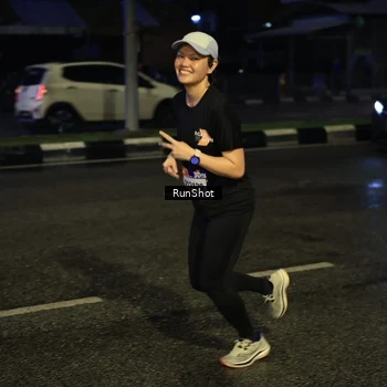 Runner Photo 7894878