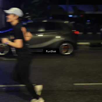 Runner Photo 7894889