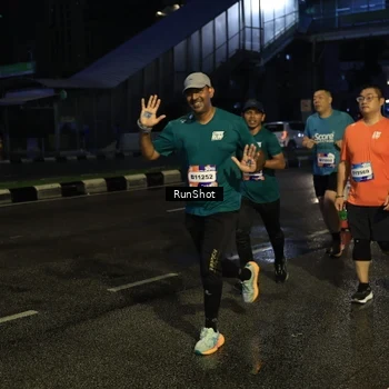 Runner Photo 7894909