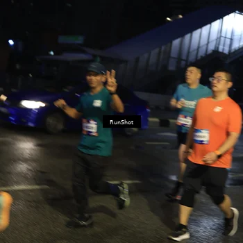 Runner Photo 7894932