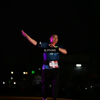 Runner Photo 7894934