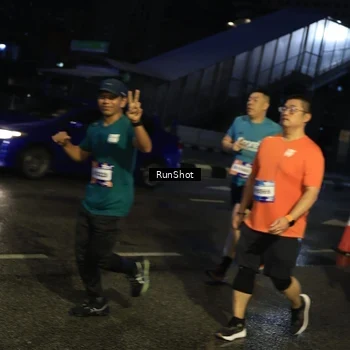 Runner Photo 7894937
