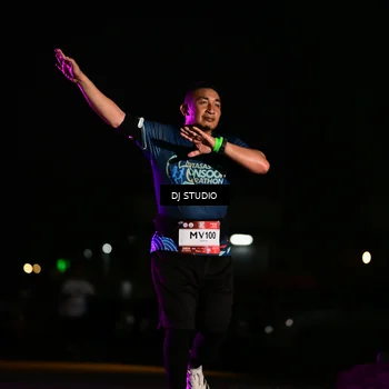 Runner Photo 7894954