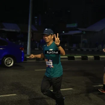 Runner Photo 7894958