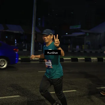 Runner Photo 7894963