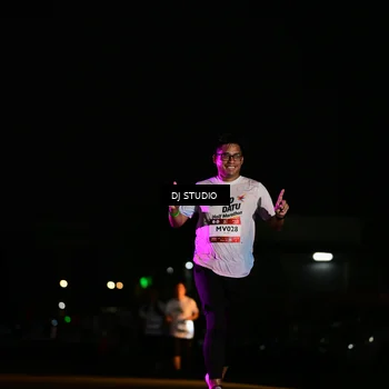 Runner Photo 7894969
