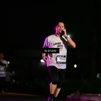 Runner Photo 7895021