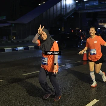 Runner Photo 7895033
