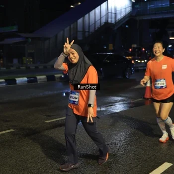 Runner Photo 7895039