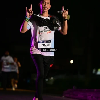 Runner Photo 7895042