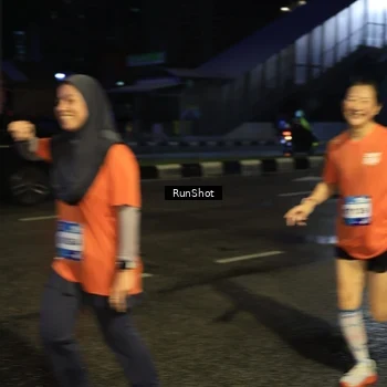 Runner Photo 7895066