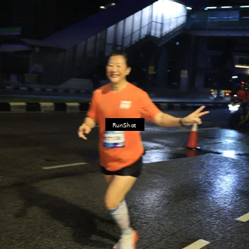 Runner Photo 7895076