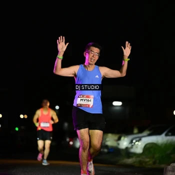 Runner Photo 7895099